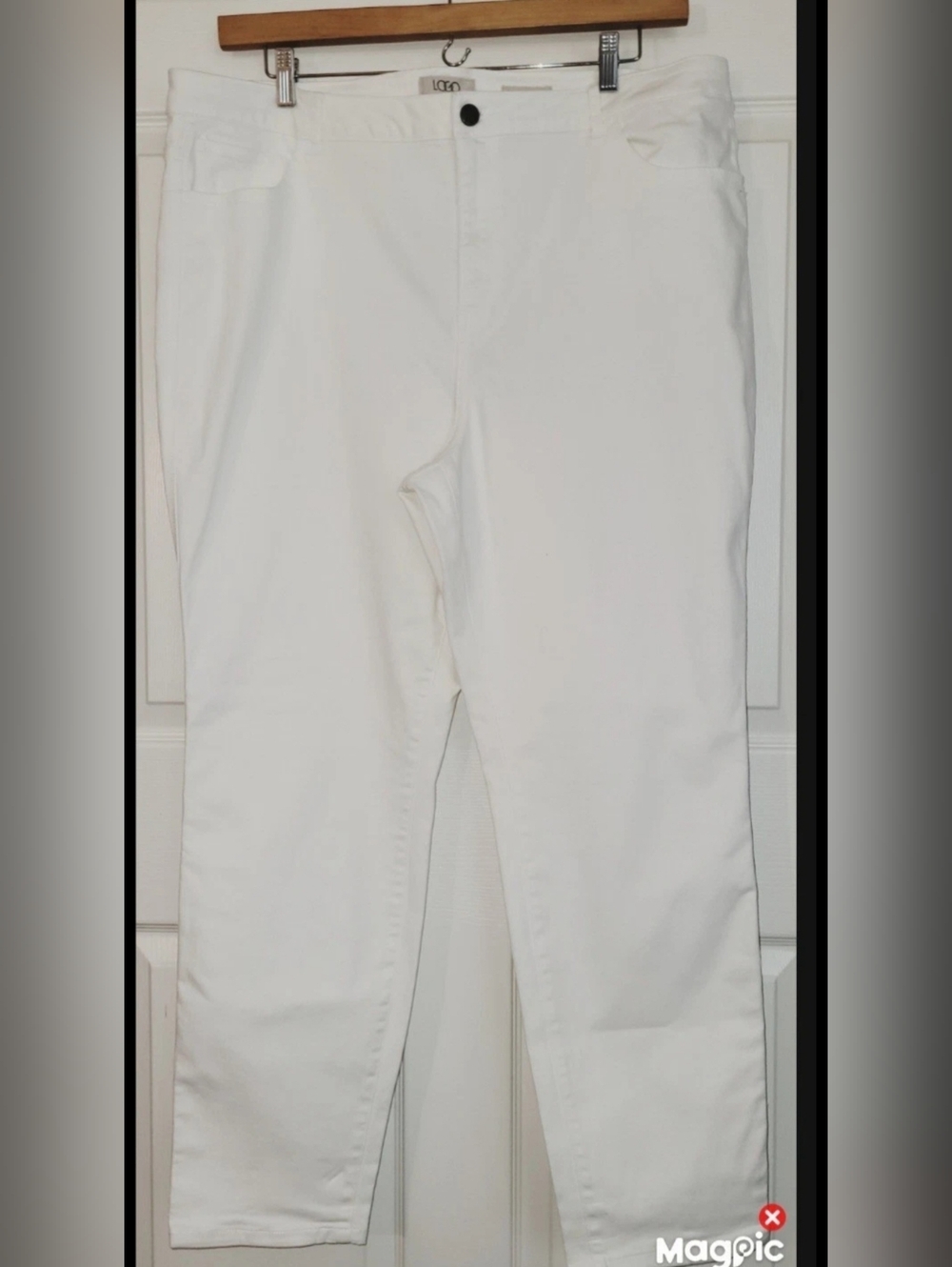 LOGO By Lori Goldstein  White Skinny Jeans Size 22W Stretch 5 Pocket